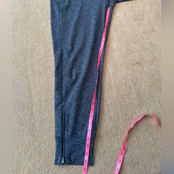 Athleta Metro Street Jogger size Large - Picture 11 of 12